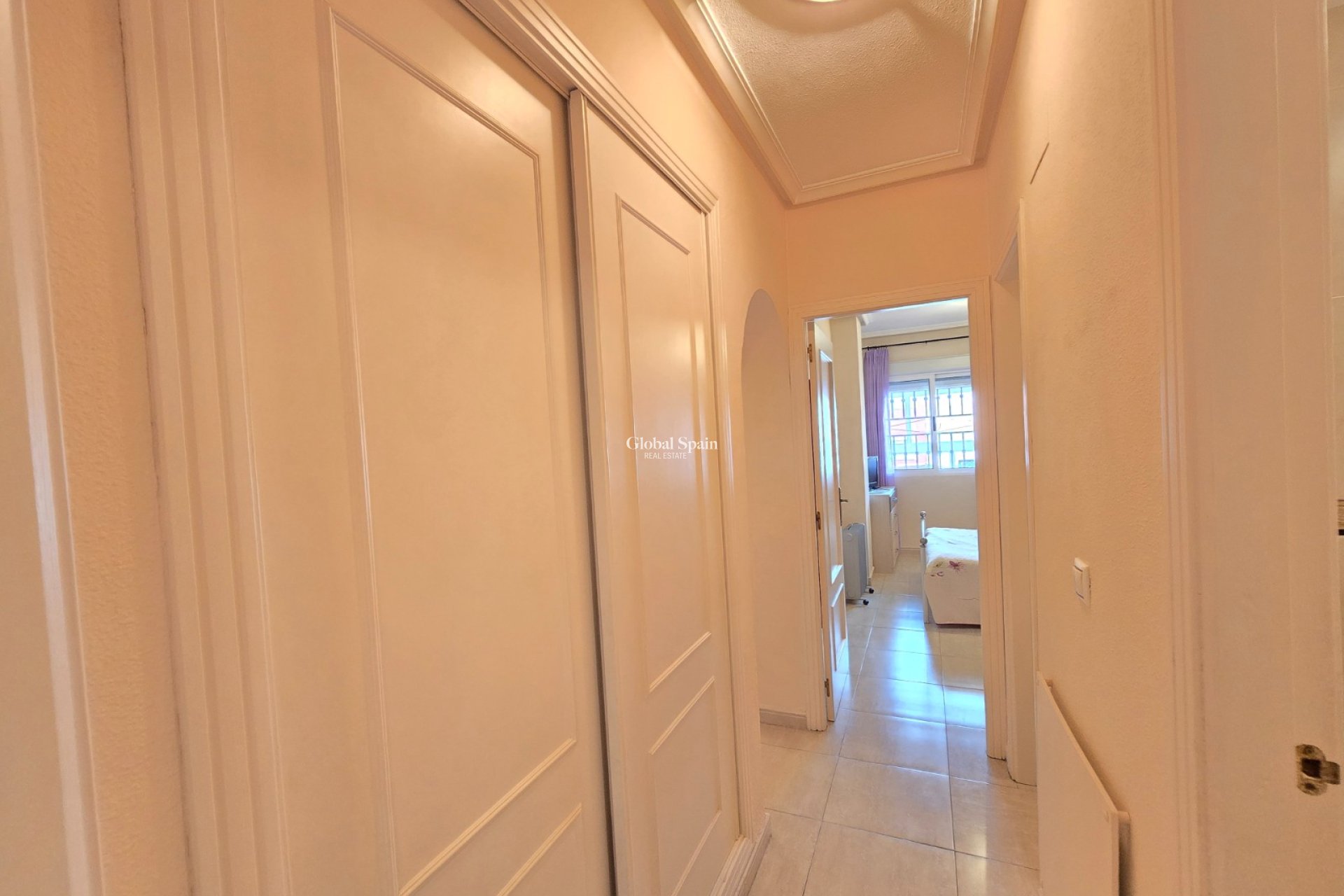 Resale - APARTMENT -
ORIHUELA COSTA - Costa Blanca