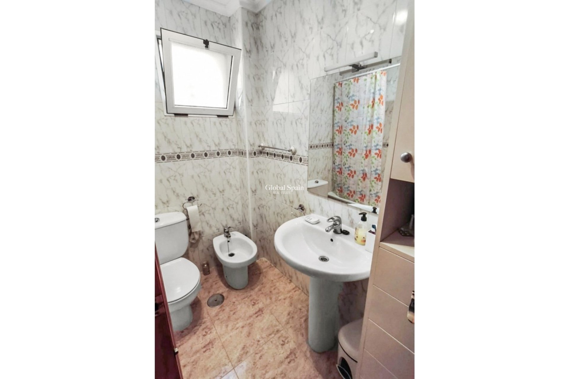 Resale - APARTMENT -
ORIHUELA COSTA - Costa Blanca