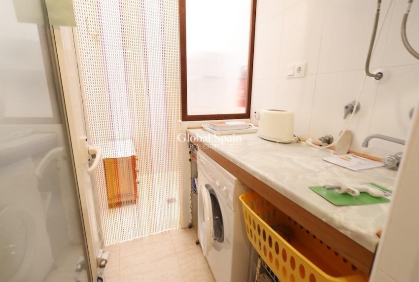 Resale - APARTMENT -
ORIHUELA COSTA - Costa Blanca