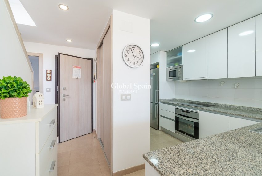 Resale - APARTMENT -
ORIHUELA COSTA - Costa Blanca