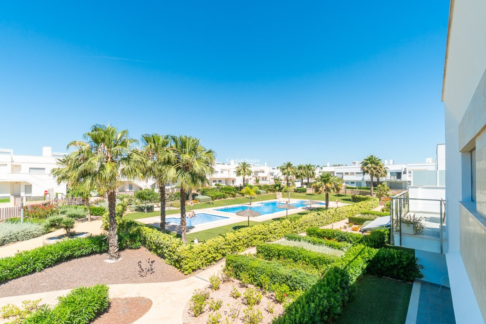Resale - APARTMENT -
ORIHUELA COSTA - Costa Blanca