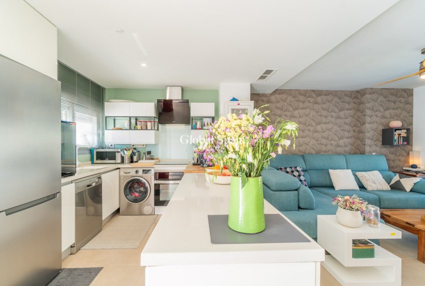 Resale - APARTMENT -
ORIHUELA COSTA - Costa Blanca