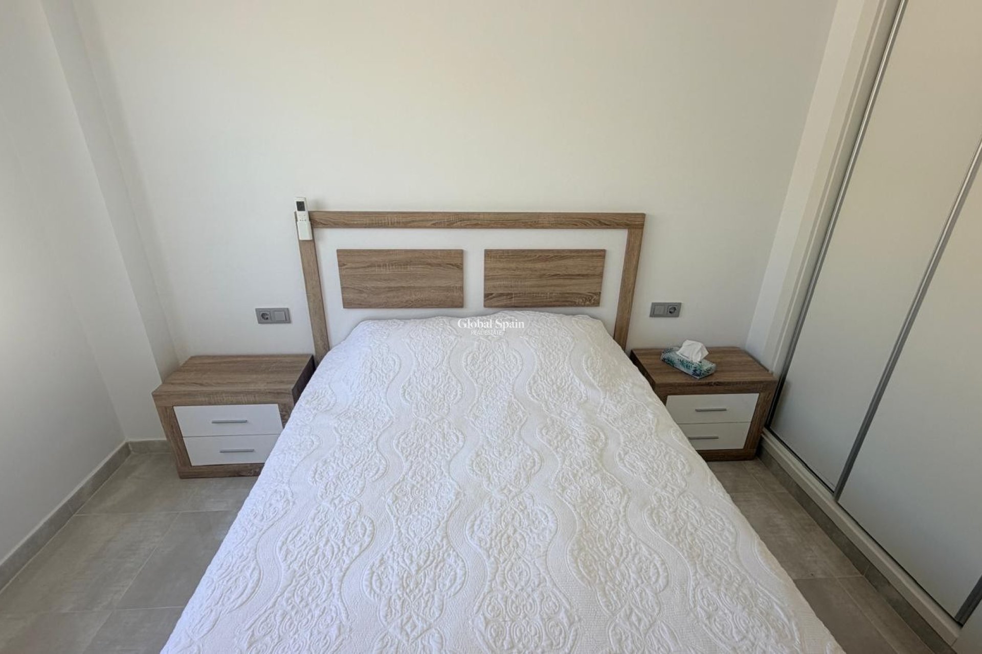 Resale - APARTMENT -
ORIHUELA COSTA - Costa Blanca