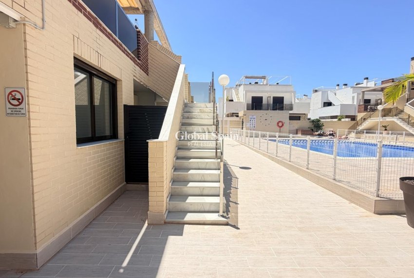 Resale - APARTMENT -
ORIHUELA COSTA - Costa Blanca