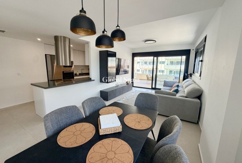 Resale - APARTMENT -
ORIHUELA COSTA - Costa Blanca
