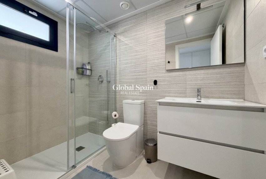 Resale - APARTMENT -
ORIHUELA COSTA - Costa Blanca