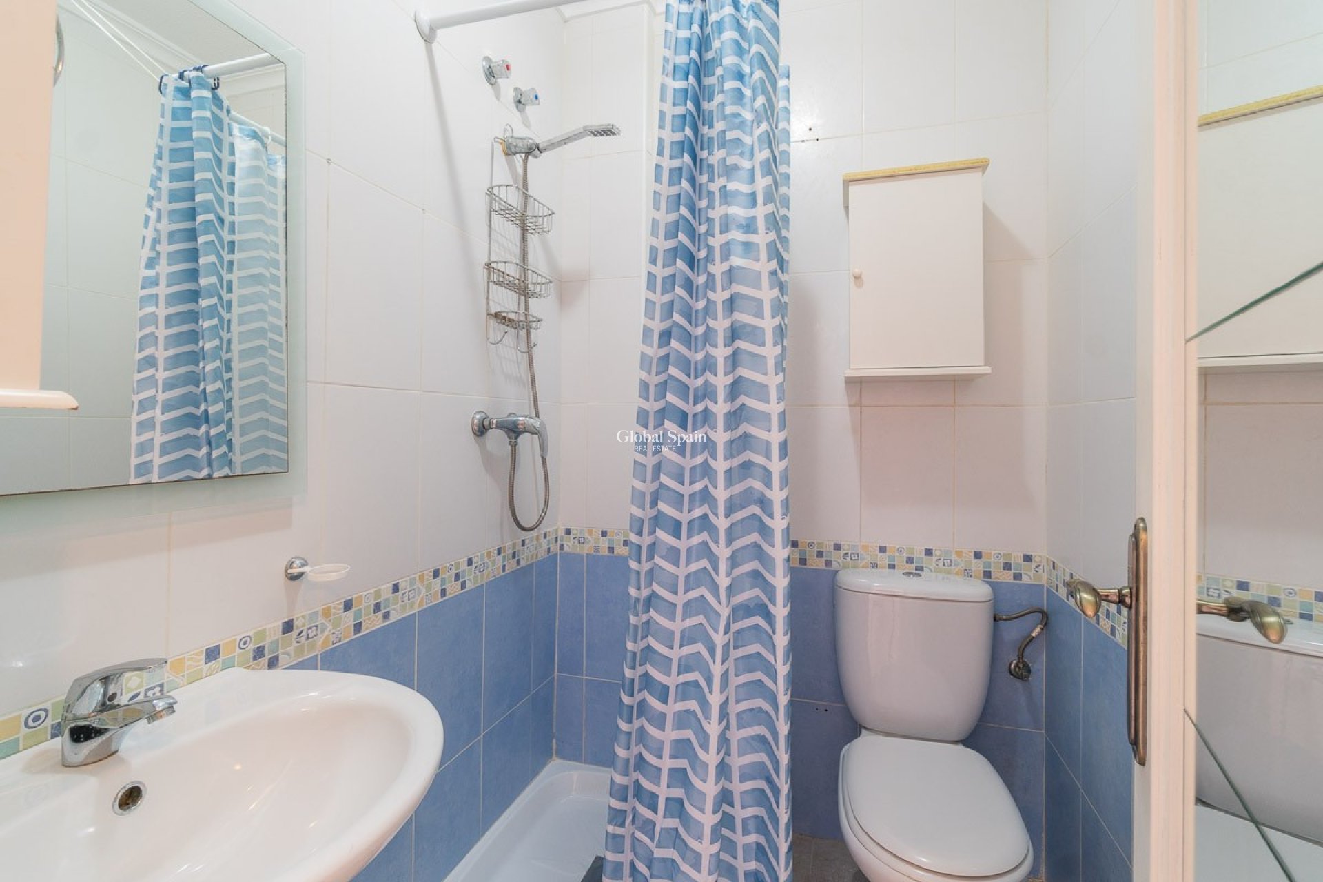 Resale - APARTMENT -
ORIHUELA COSTA - Costa Blanca
