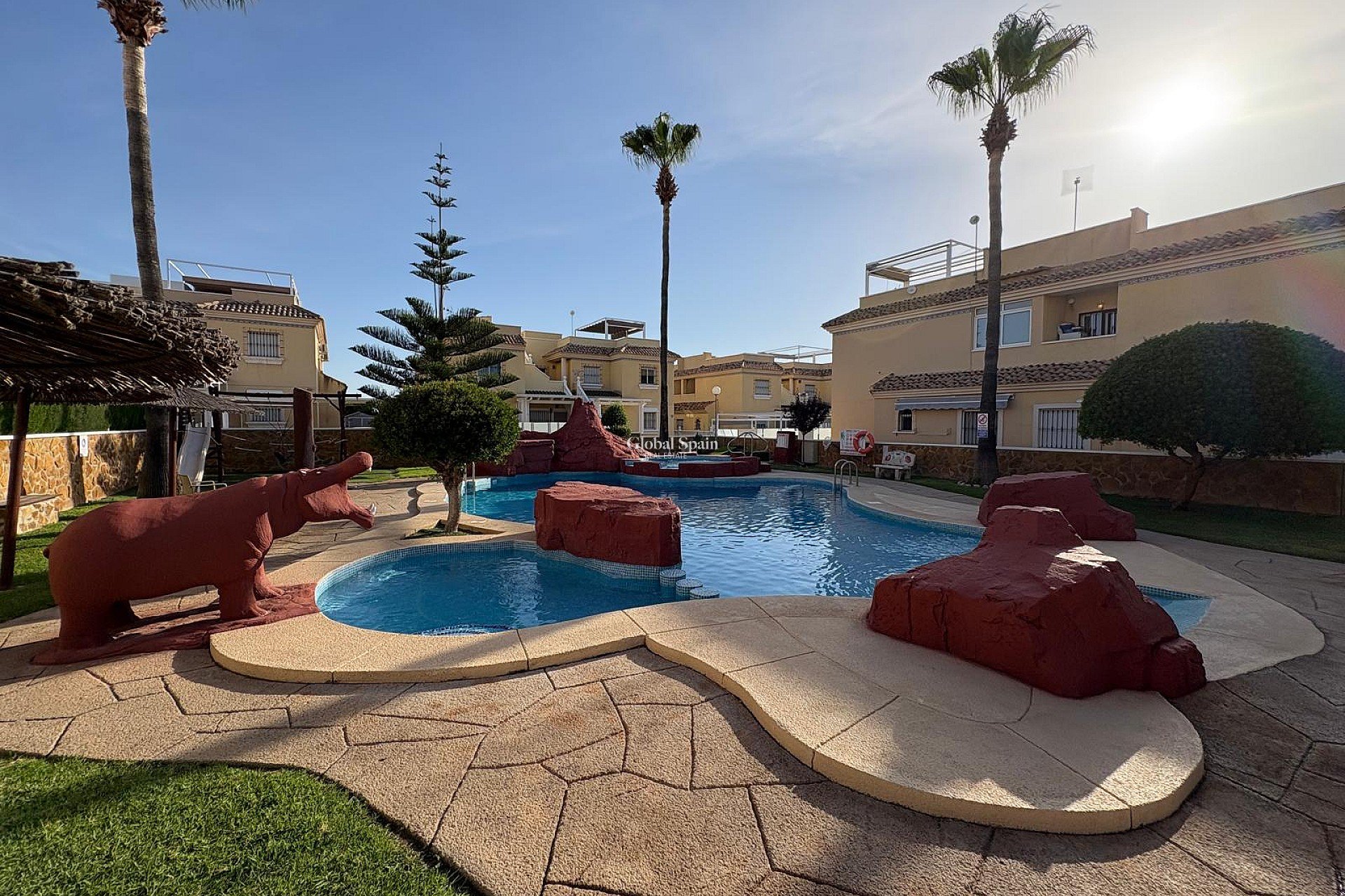 Resale - APARTMENT -
ORIHUELA COSTA - Costa Blanca