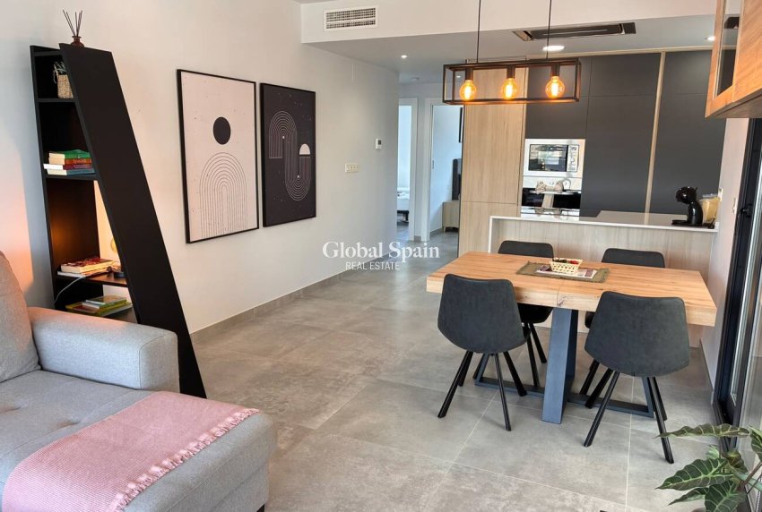 Resale - APARTMENT -
ORIHUELA COSTA - Costa Blanca