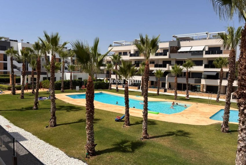 Resale - APARTMENT -
ORIHUELA COSTA - Costa Blanca