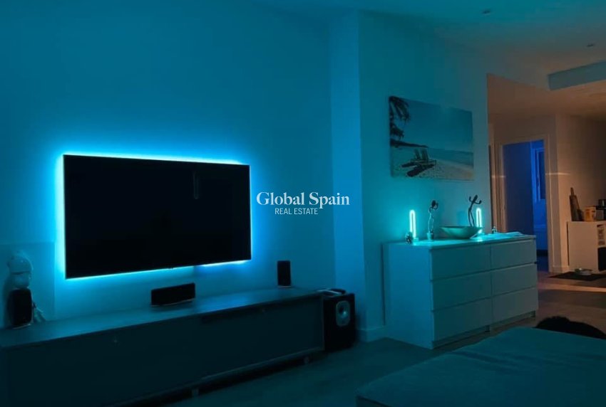Resale - APARTMENT -
ORIHUELA COSTA - Costa Blanca