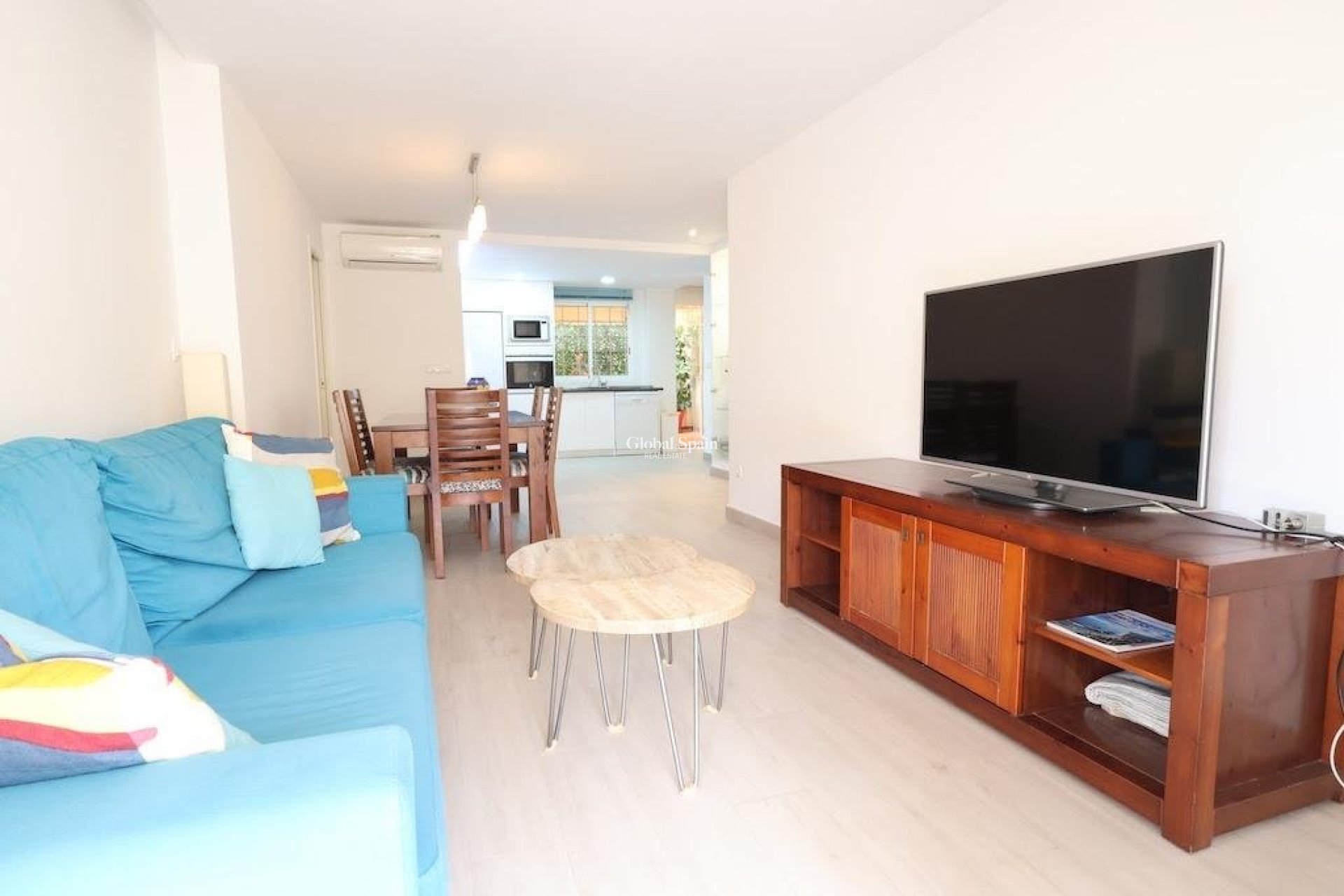 Resale - APARTMENT -
ORIHUELA COSTA - Costa Blanca