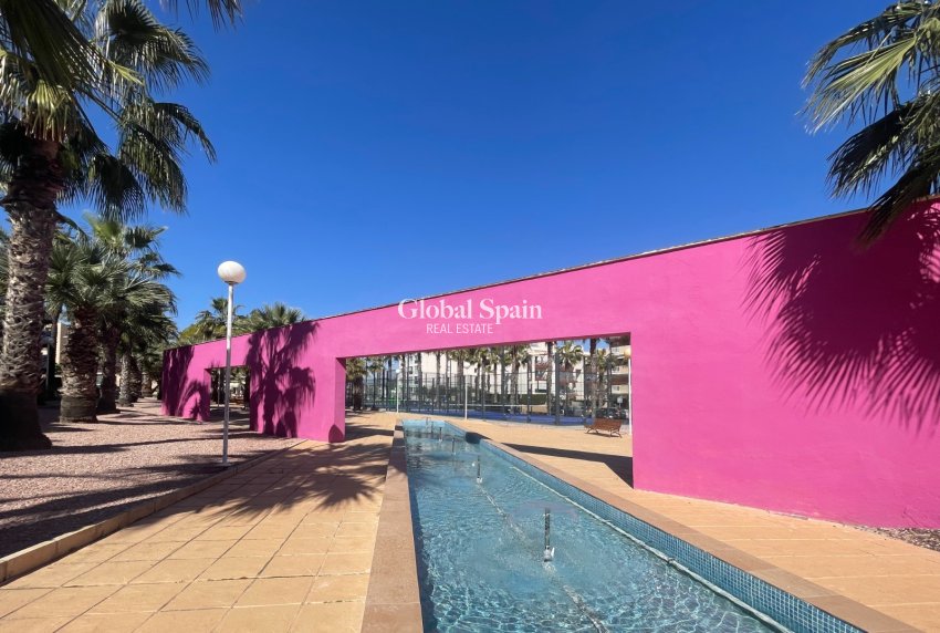 Resale - APARTMENT -
ORIHUELA COSTA - Costa Blanca