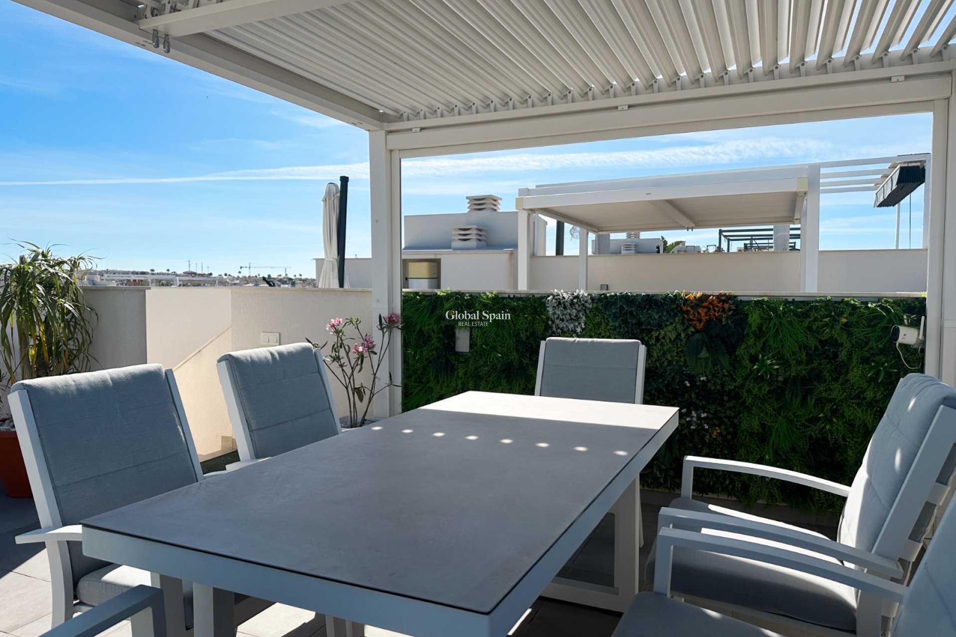 Resale - APARTMENT -
ORIHUELA COSTA - Costa Blanca