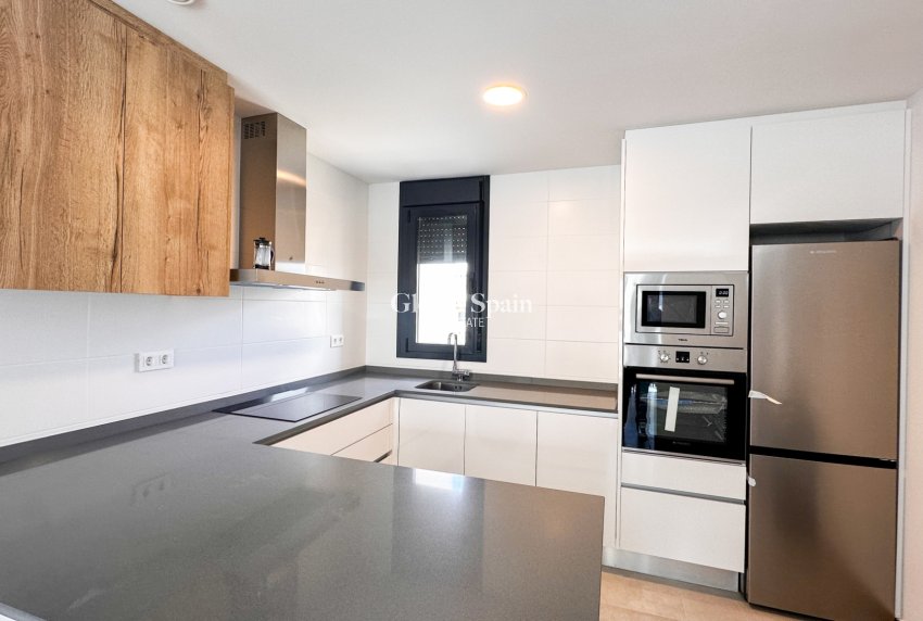 Resale - APARTMENT -
ORIHUELA COSTA - Costa Blanca