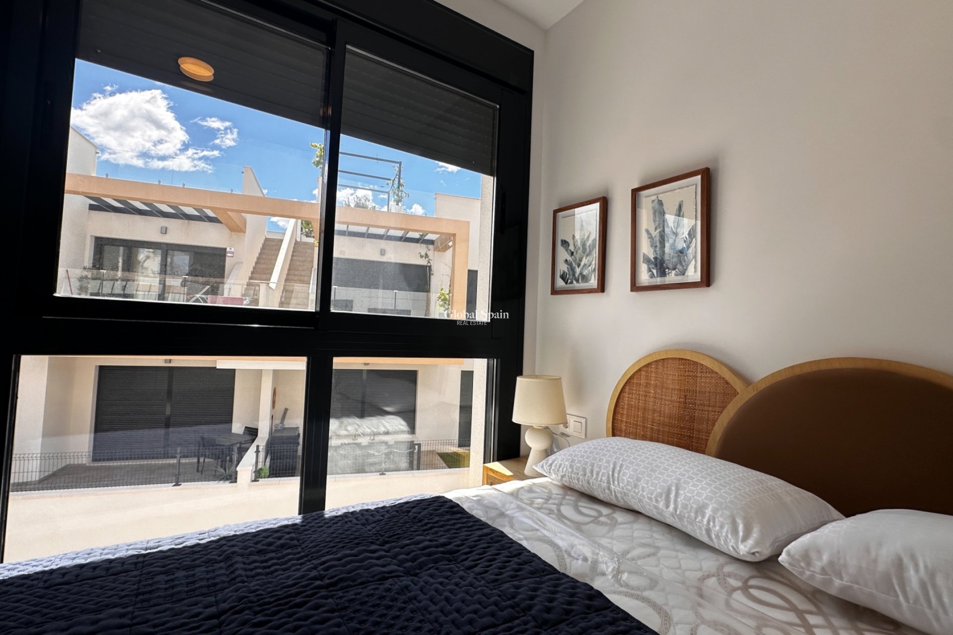 Resale - APARTMENT -
ORIHUELA COSTA - Costa Blanca