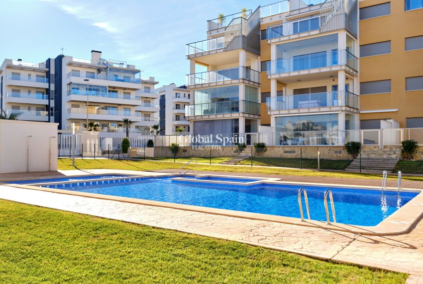 Resale - APARTMENT -
ORIHUELA COSTA - Costa Blanca