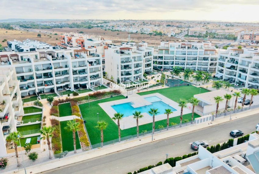 Resale - APARTMENT -
ORIHUELA COSTA - Costa Blanca
