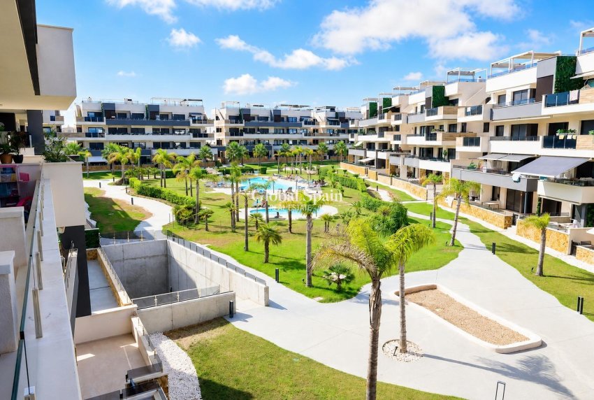 Resale - APARTMENT -
ORIHUELA COSTA - Costa Blanca