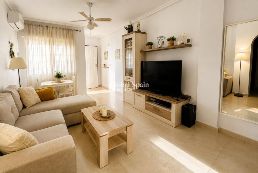Resale - APARTMENT -
ORIHUELA COSTA - Costa Blanca
