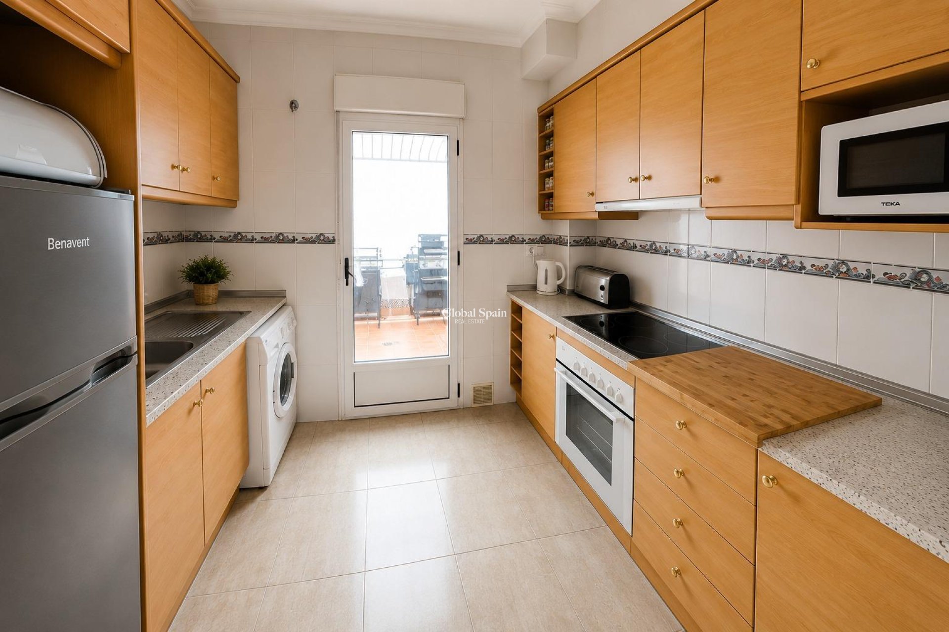 Resale - APARTMENT -
ORIHUELA COSTA - Costa Blanca