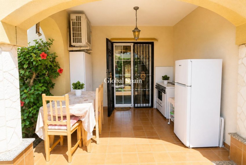 Resale - APARTMENT -
ORIHUELA COSTA - Costa Blanca