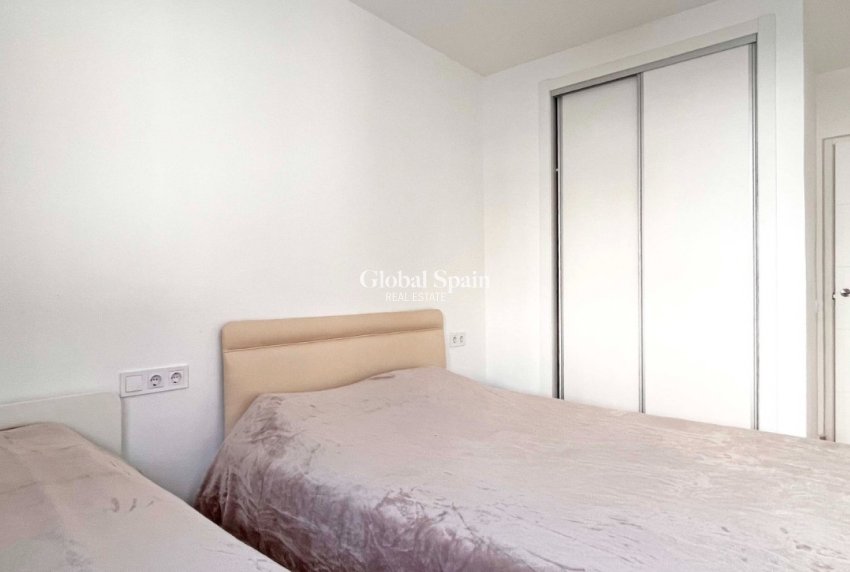 Resale - APARTMENT -
ORIHUELA COSTA - Costa Blanca