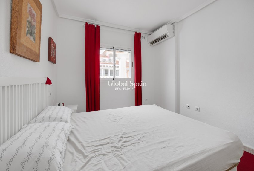 Resale - APARTMENT -
ORIHUELA COSTA - Costa Blanca