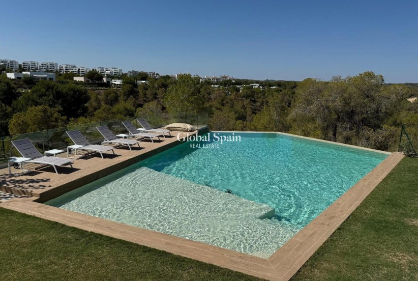 Resale - APARTMENT -
ORIHUELA COSTA - Costa Blanca