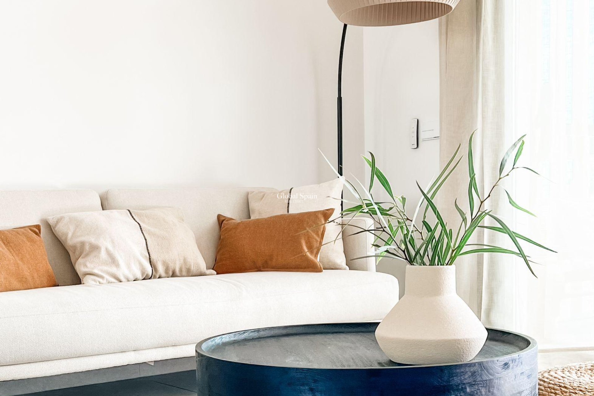 Resale - APARTMENT -
ORIHUELA COSTA - Costa Blanca