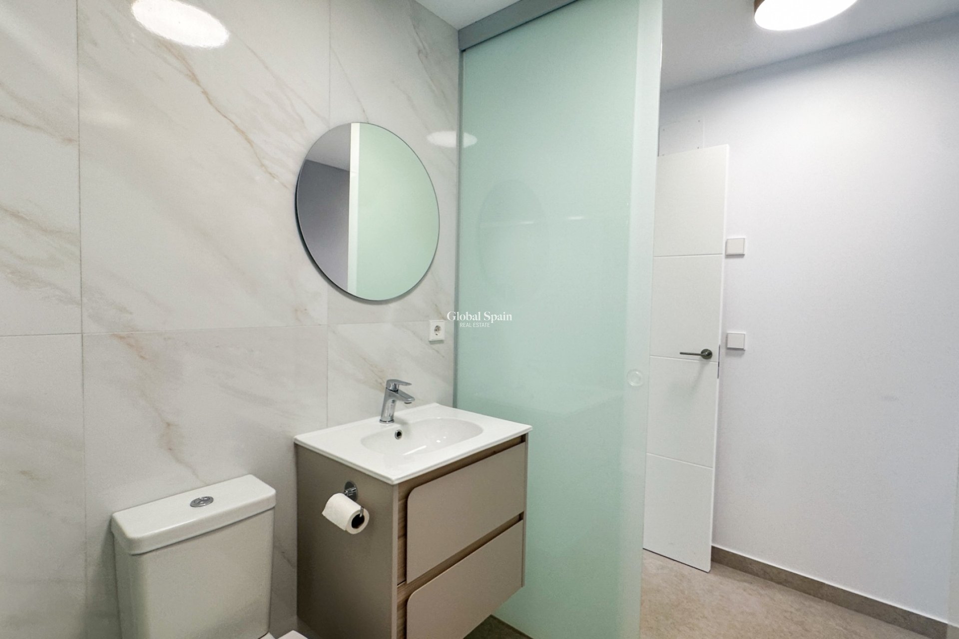 Resale - APARTMENT -
ORIHUELA COSTA - Costa Blanca