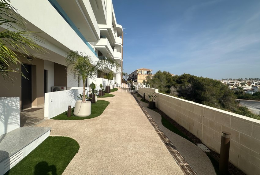 Resale - APARTMENT -
ORIHUELA COSTA - Costa Blanca