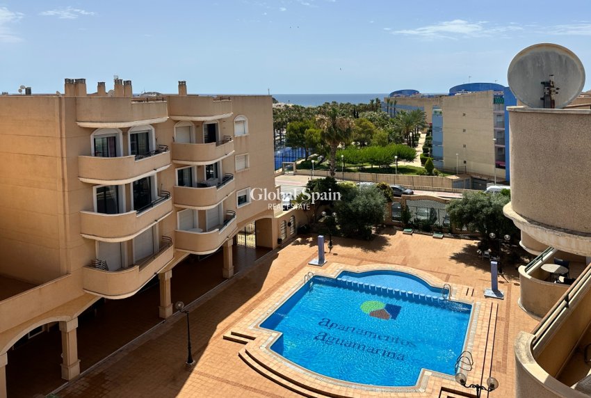 Resale - APARTMENT -
ORIHUELA COSTA - Costa Blanca