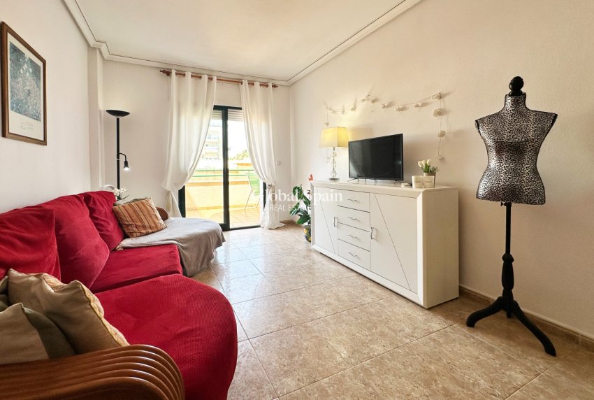 Resale - APARTMENT -
ORIHUELA COSTA - Costa Blanca