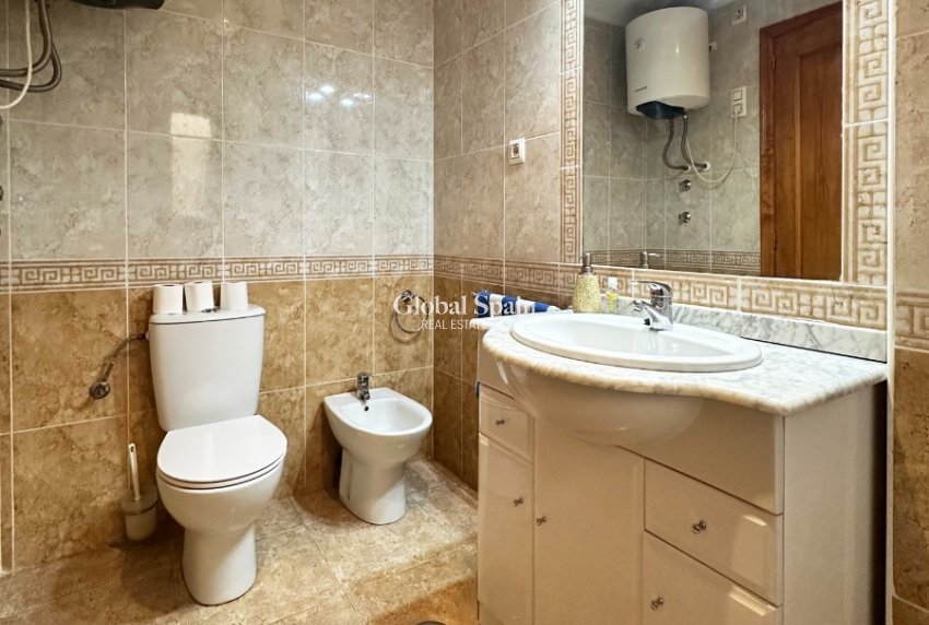 Resale - APARTMENT -
ORIHUELA COSTA - Costa Blanca