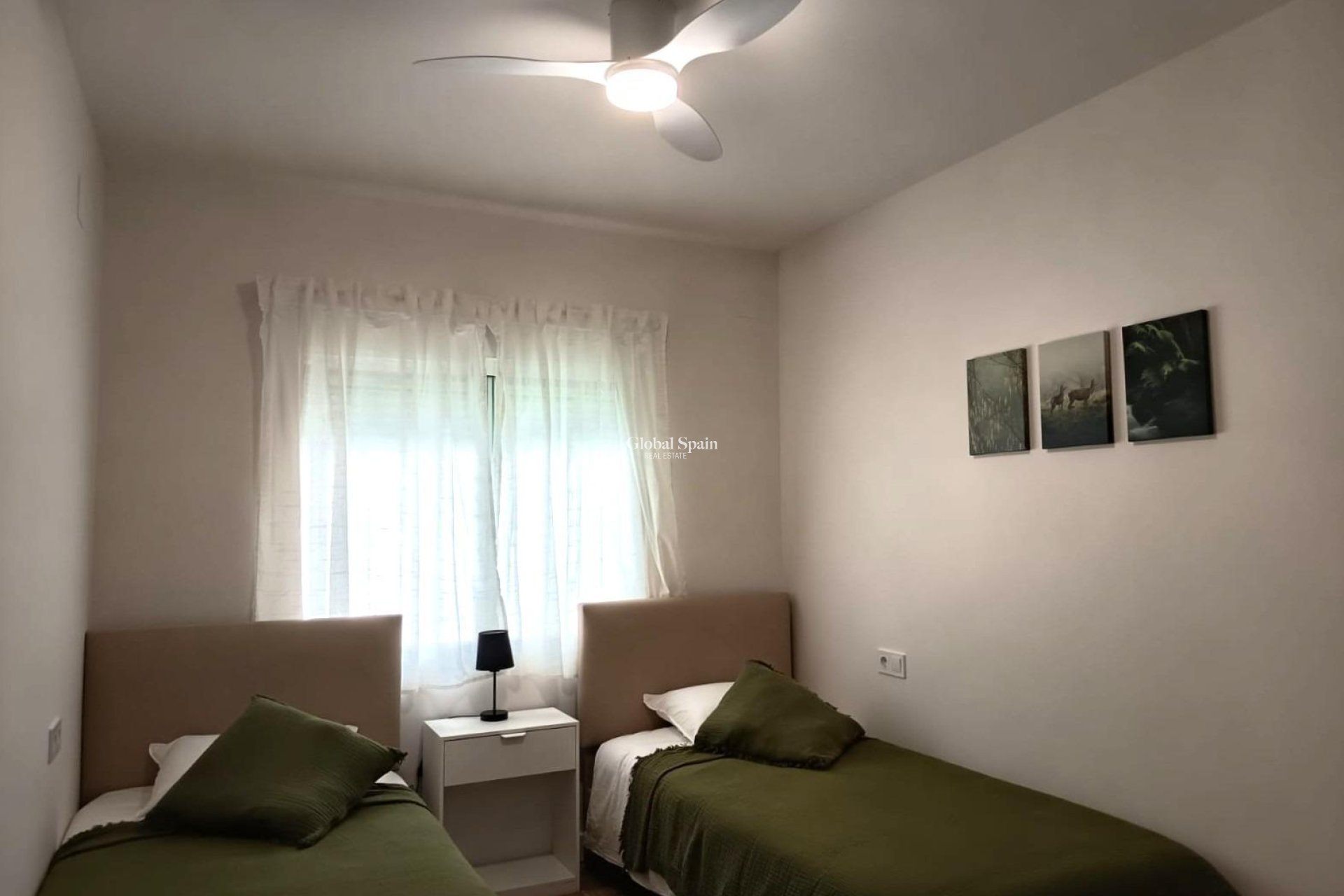 Resale - APARTMENT -
ORIHUELA COSTA - Costa Blanca