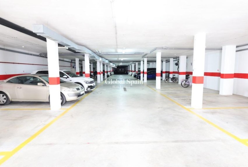 Resale - APARTMENT -
ORIHUELA COSTA - Costa Blanca