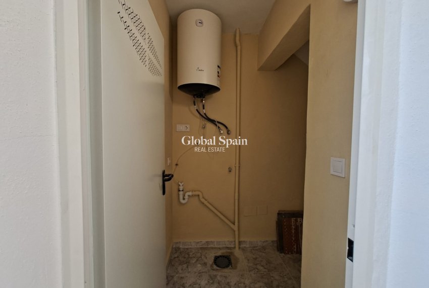 Resale - APARTMENT -
ORIHUELA COSTA - Costa Blanca
