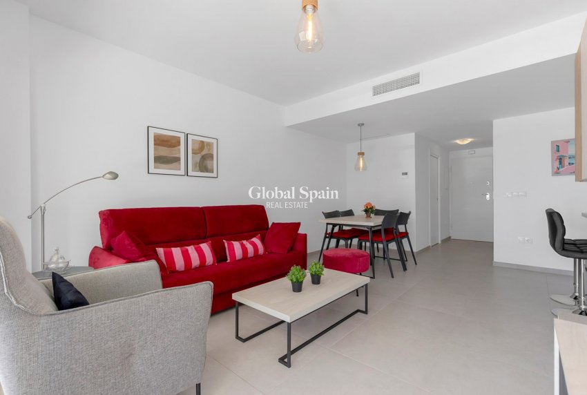 Resale - APARTMENT -
ORIHUELA COSTA - Costa Blanca
