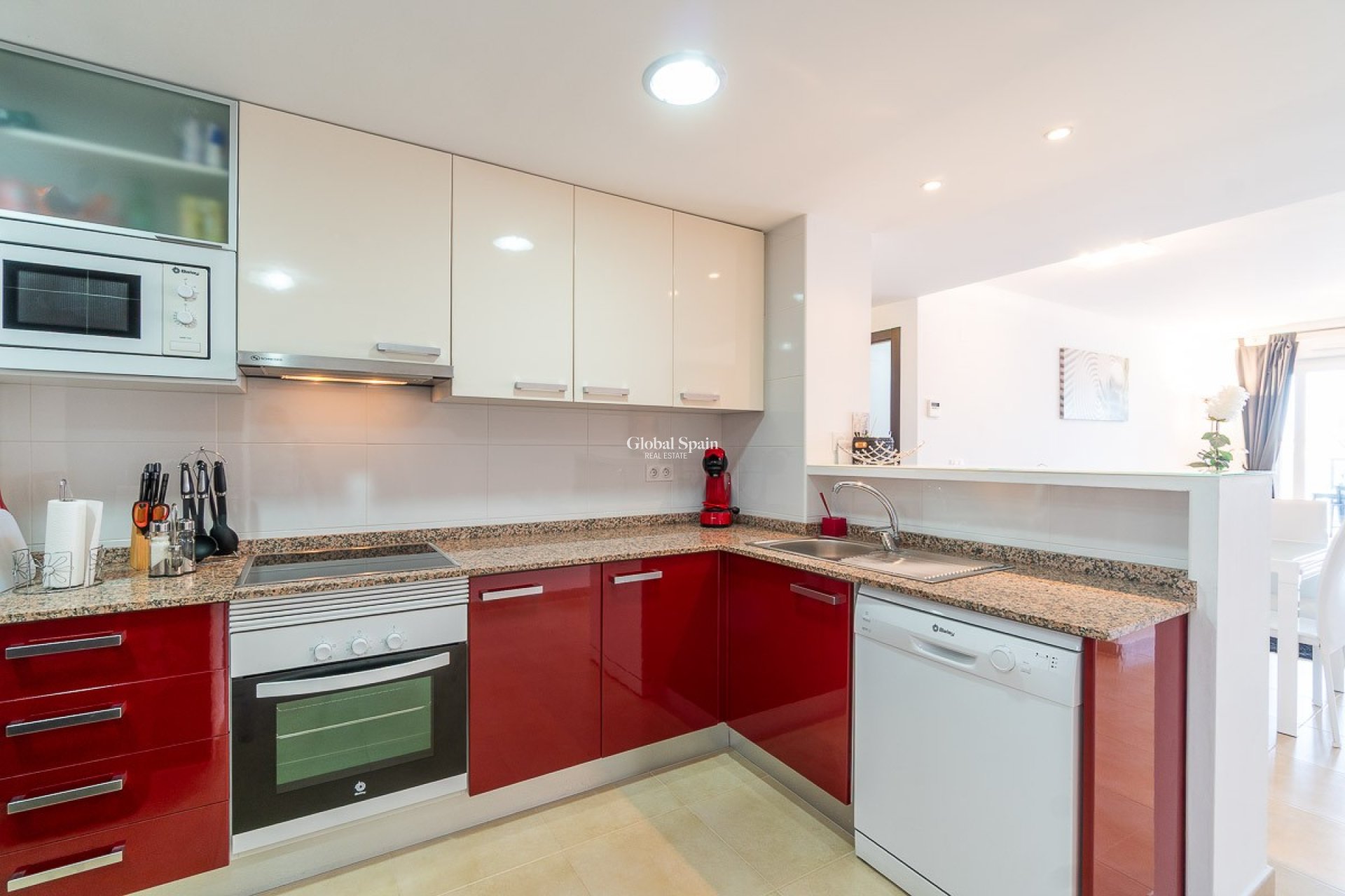 Resale - APARTMENT -
ORIHUELA COSTA - Costa Blanca