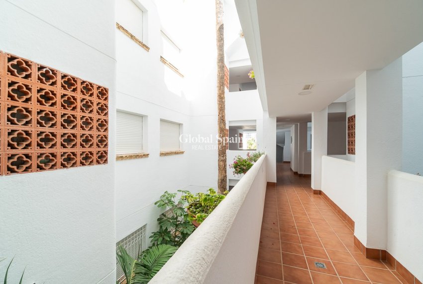 Resale - APARTMENT -
ORIHUELA COSTA - Costa Blanca