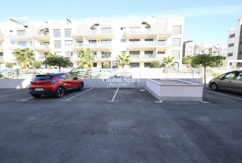Resale - APARTMENT -
ORIHUELA COSTA - Costa Blanca