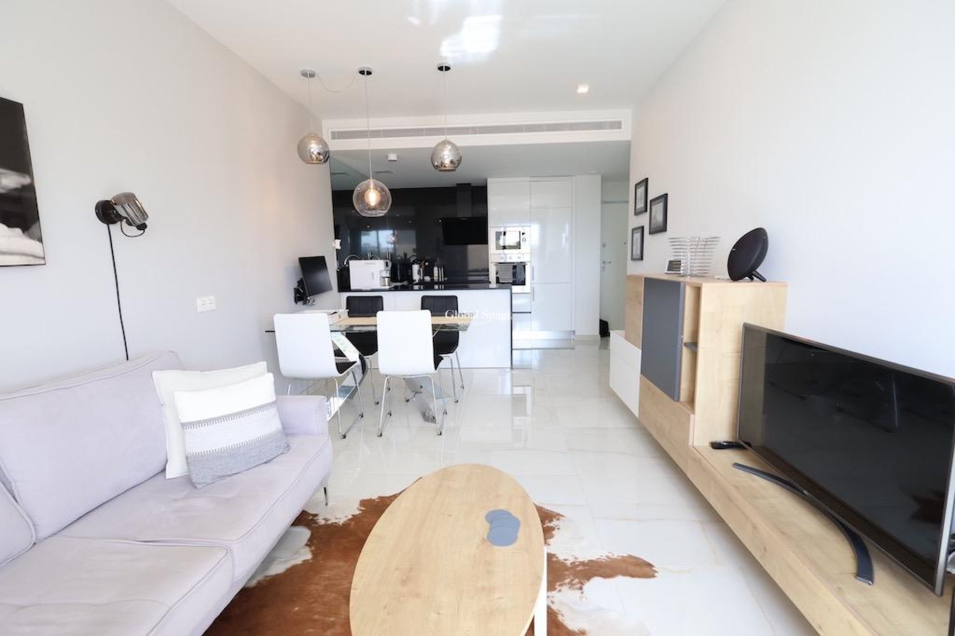 Resale - APARTMENT -
ORIHUELA COSTA - Costa Blanca