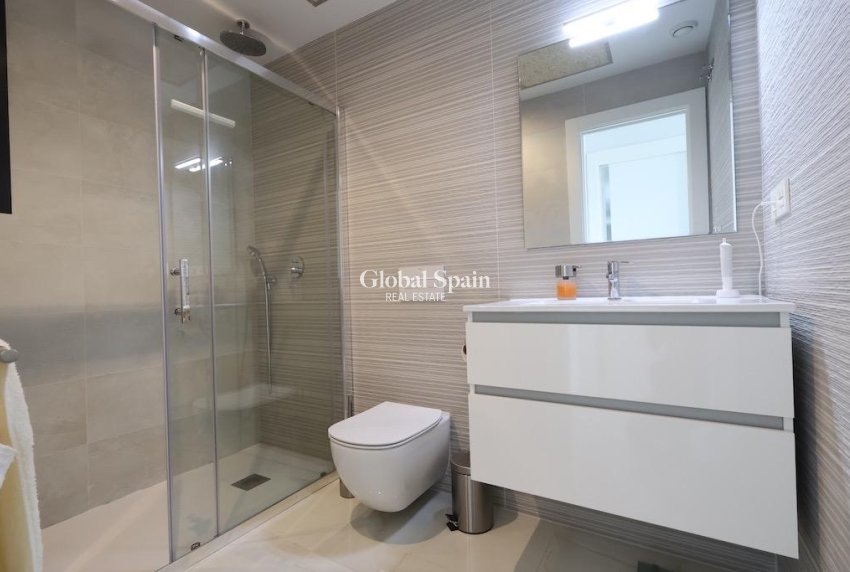 Resale - APARTMENT -
ORIHUELA COSTA - Costa Blanca