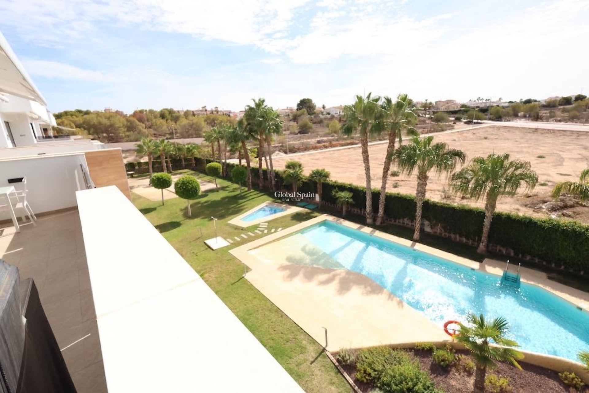 Resale - APARTMENT -
ORIHUELA COSTA - Costa Blanca