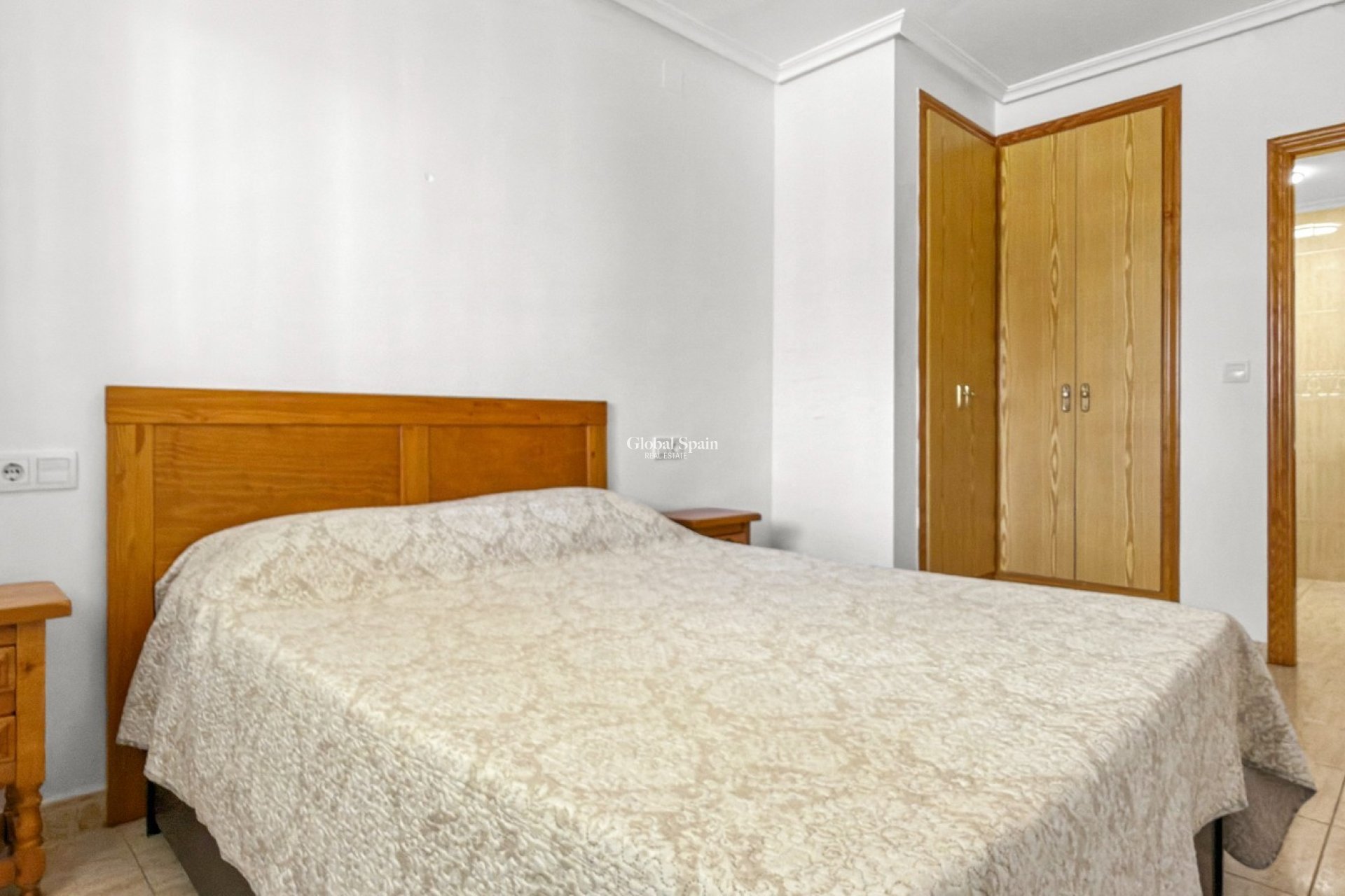 Resale - APARTMENT -
ORIHUELA COSTA - Costa Blanca