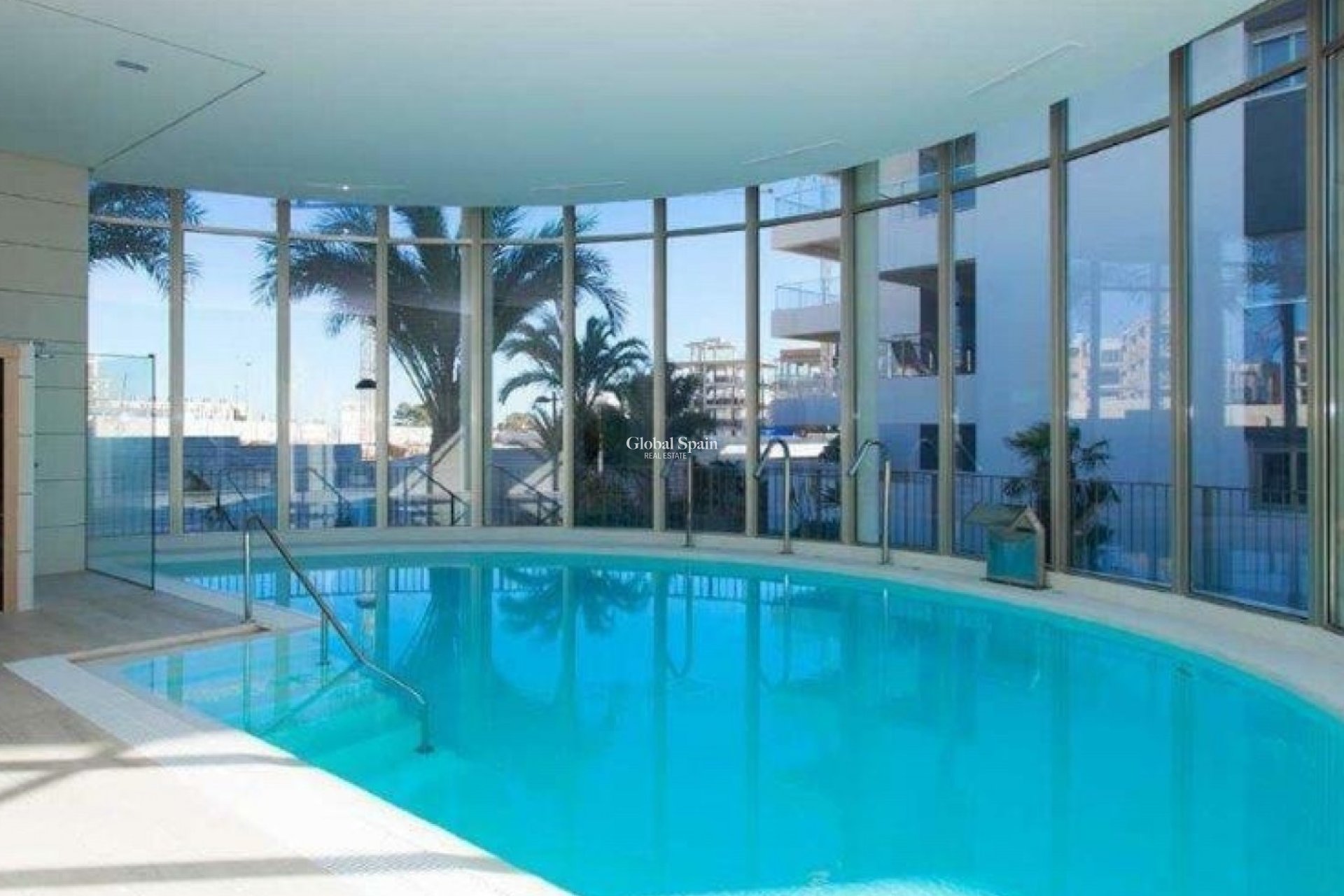 Resale - APARTMENT -
ORIHUELA COSTA - Costa Blanca
