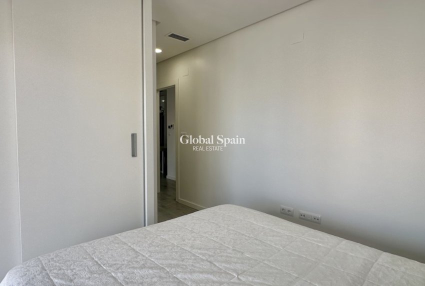 Resale - APARTMENT -
ORIHUELA COSTA - Costa Blanca