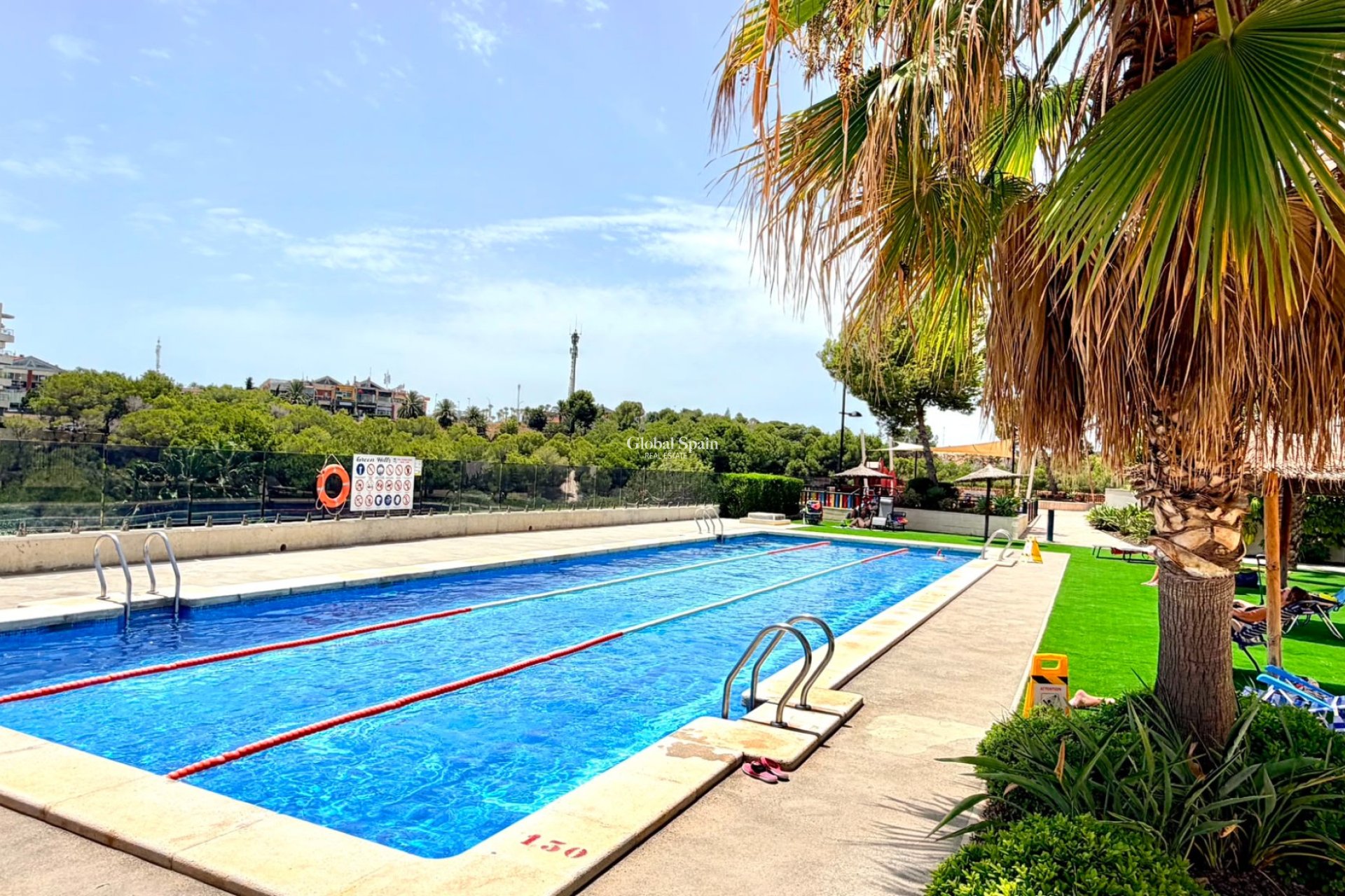 Resale - APARTMENT -
ORIHUELA COSTA - Costa Blanca