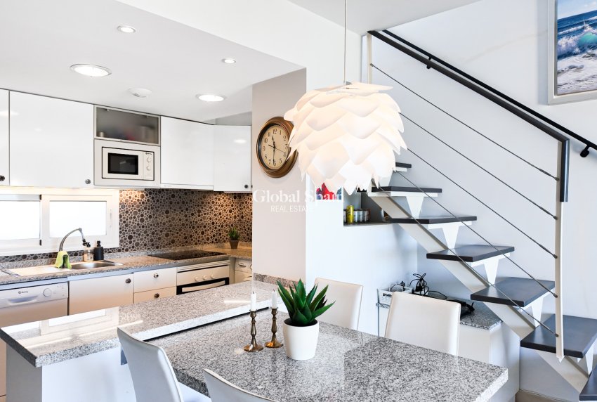 Resale - APARTMENT -
ORIHUELA COSTA - Costa Blanca